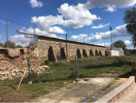 Modificación del proyecto básico y de ejecución y dirección de obras y coordinación de seguridad y salud de la rehabilitación del muro de contención del campo de fútbol, en el t.m. de minas de Riotinto (Huelva)